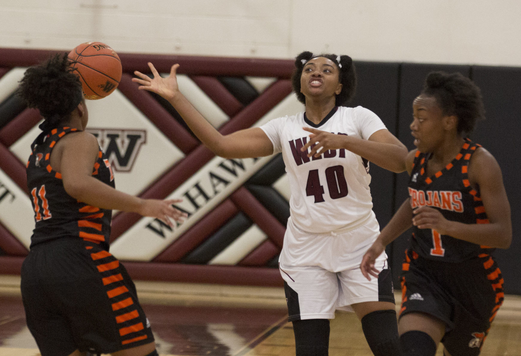 120418kw-girls-west-east-basketball-02